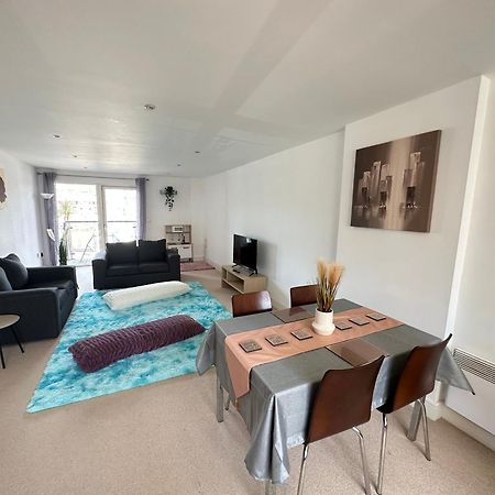 Water Front Apt Walk To The Beach & City Centre Swansea Exteriér fotografie